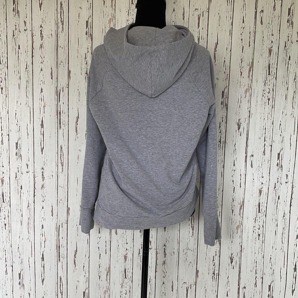 Drew Sweater - Picture 5 of 8